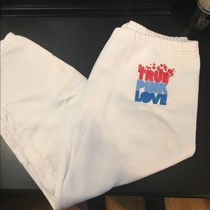 Victoria's Secret capris